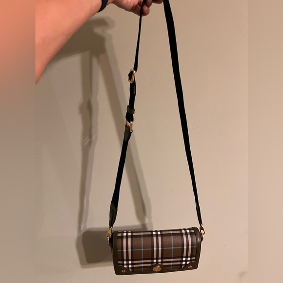 Burberry Note Small Check Crossbody Bag - Picture 2 of 3